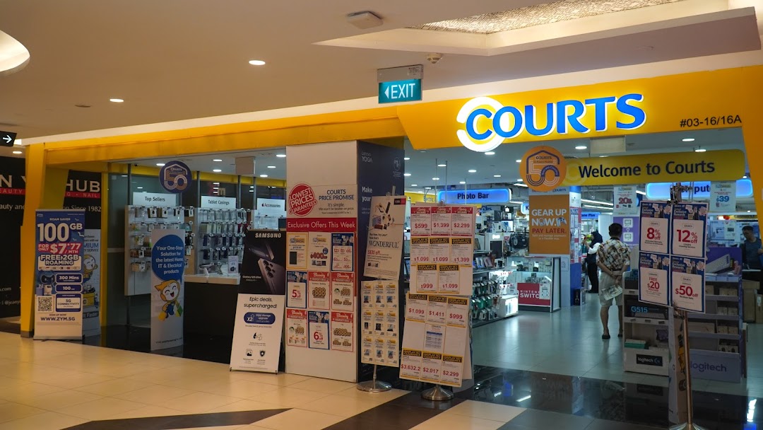 COURTS Tampines Mall