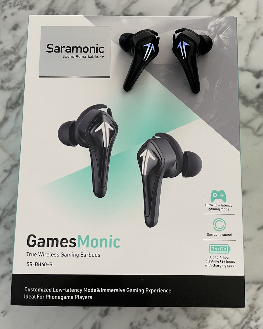 A product box for Saramonic GamesMonic true wireless gaming earbuds, highlighting key features.
