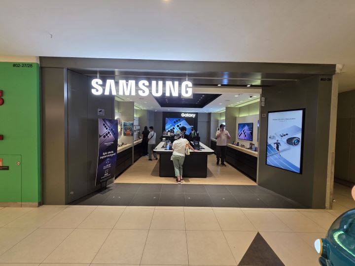 Samsung Experience Store