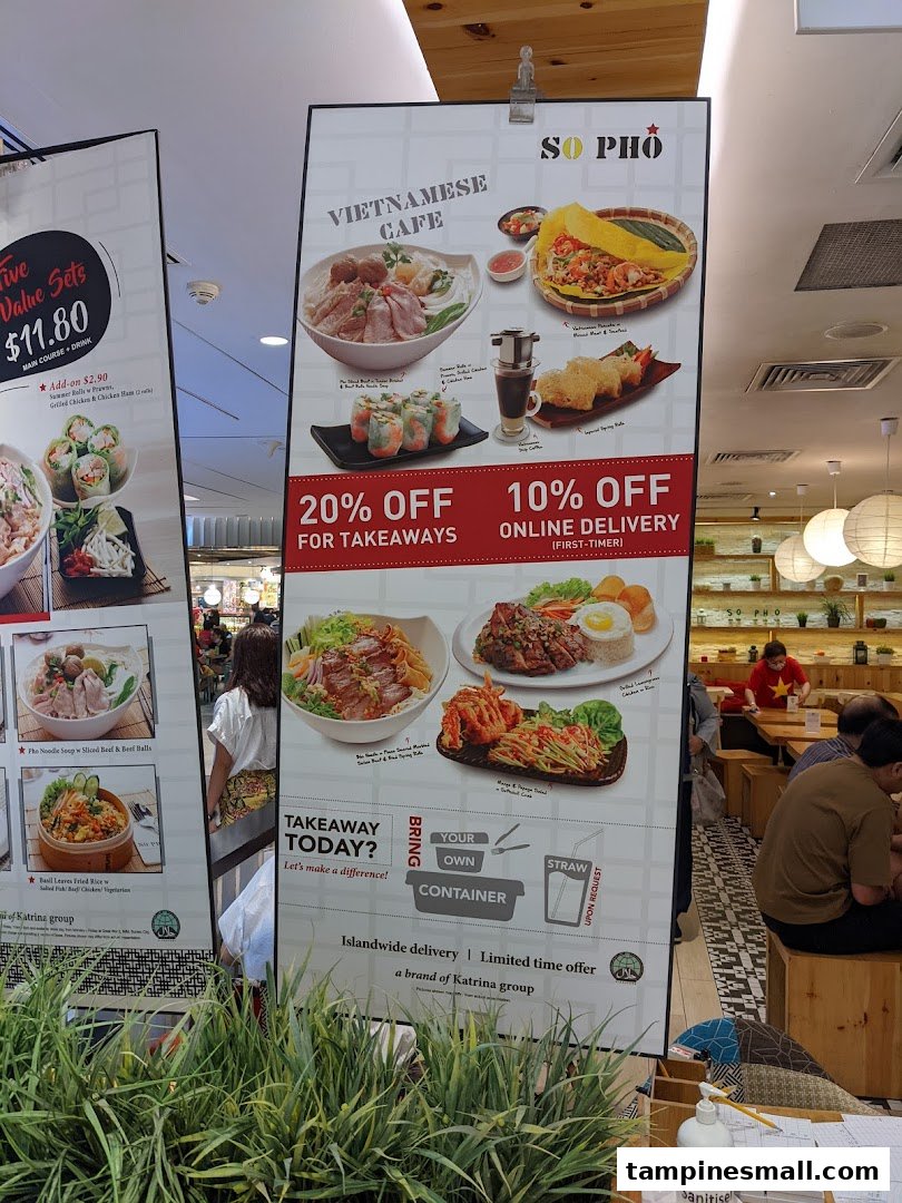 Promotional banners for So Pho, featuring Vietnamese dishes, value sets, and takeaway/delivery offers.