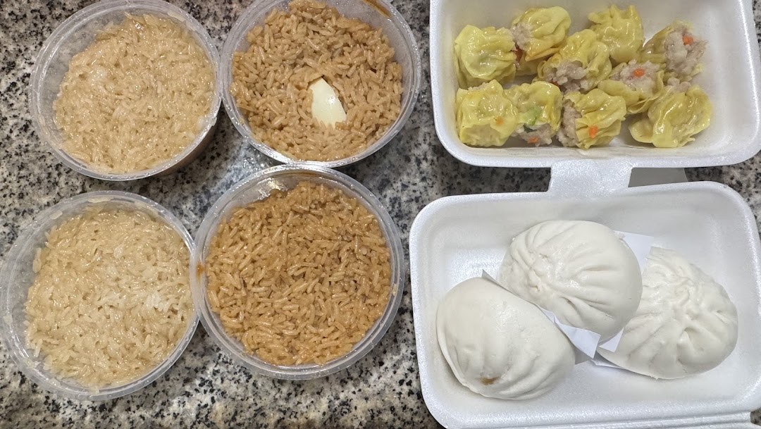 An assortment of delicious dim sum, paus, and rice dishes from Tanjong Rhu Pau.