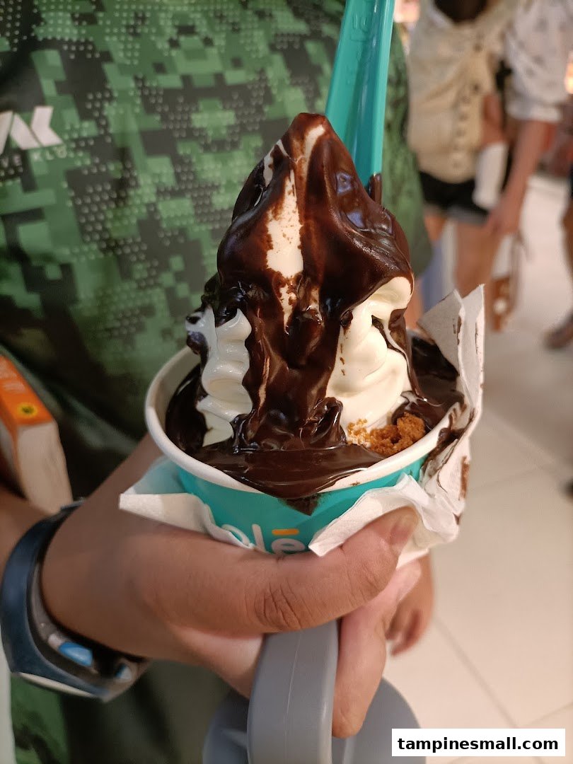 Yolé - Tampines Mall