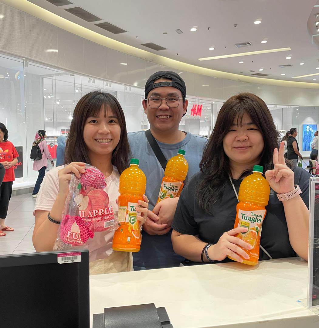 Enthusiastic participants at the Walk Fit Challenge