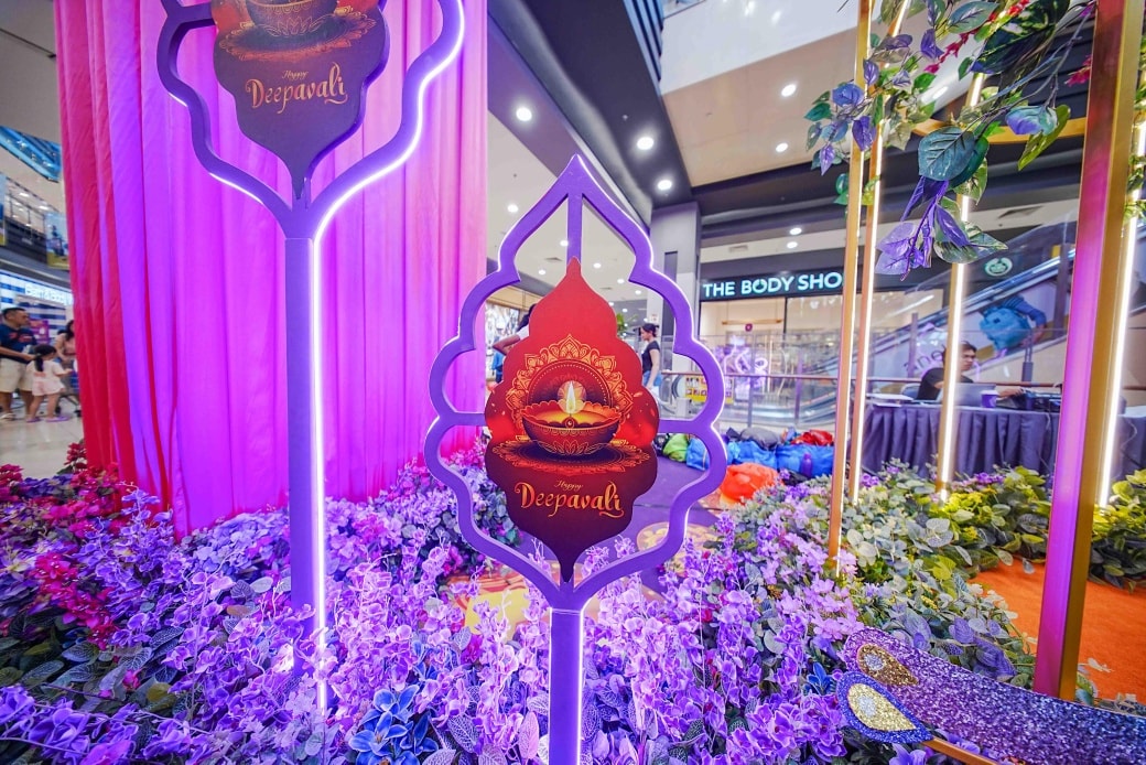 Deepavali themed display at AEON MALL