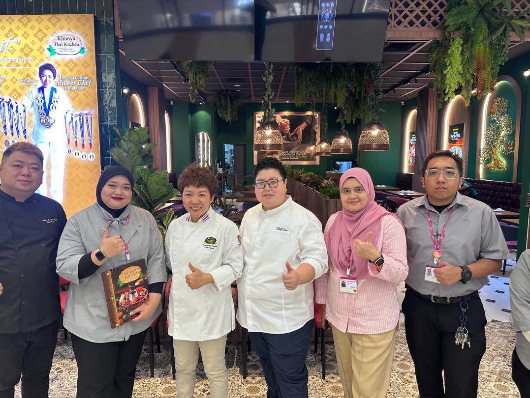 Freshly prepared Thai food at Khunya Thai Kitchen