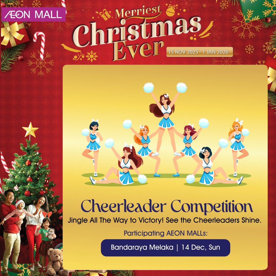 Santa Claus greeting children at AEON Mall