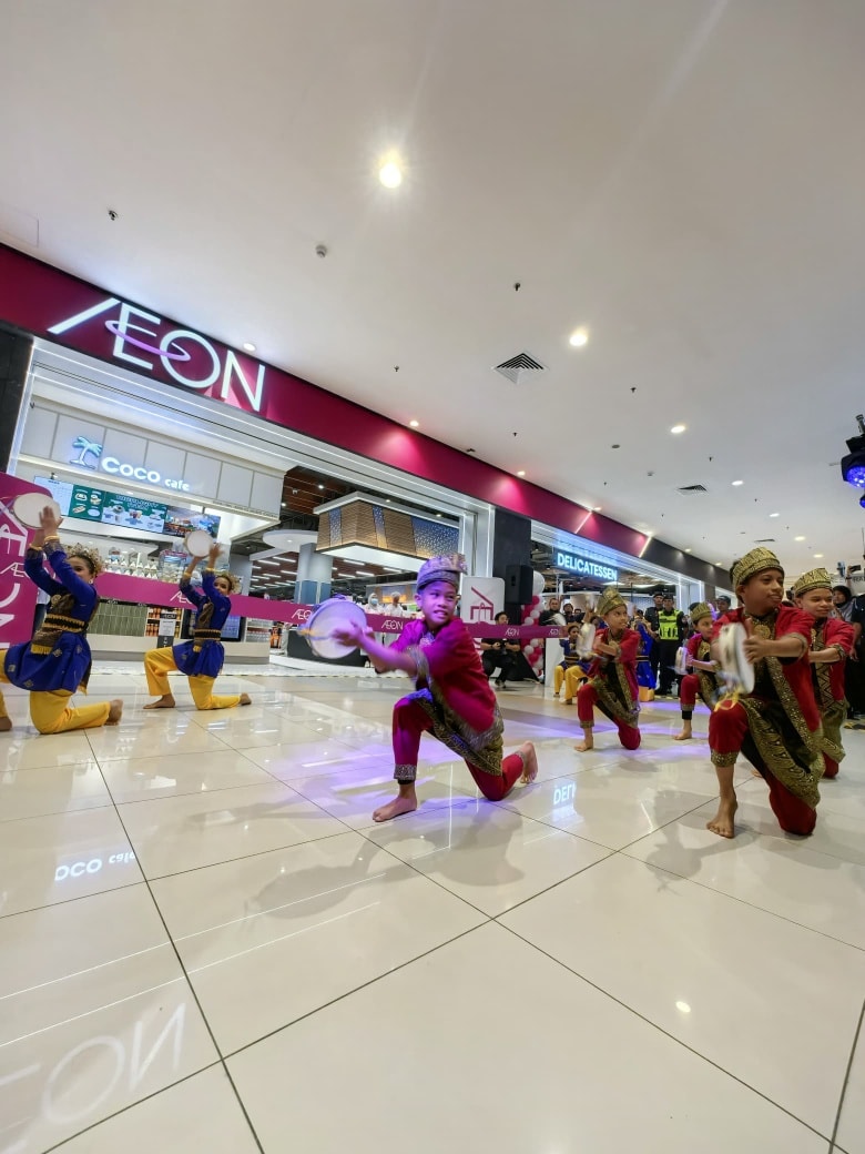 Exciting new displays at AEON Shah Alam