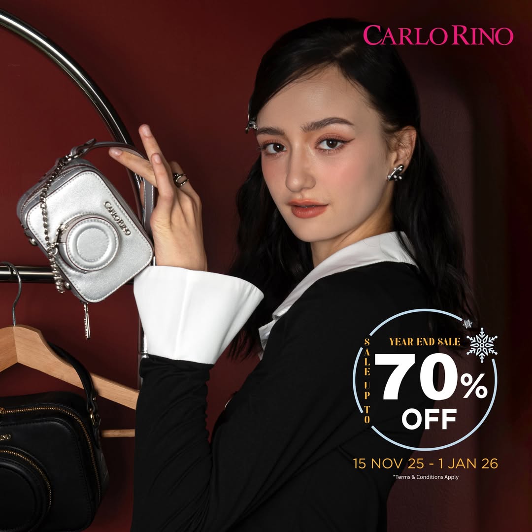 A stylish Carlo Rino handbag from the year-end collection.