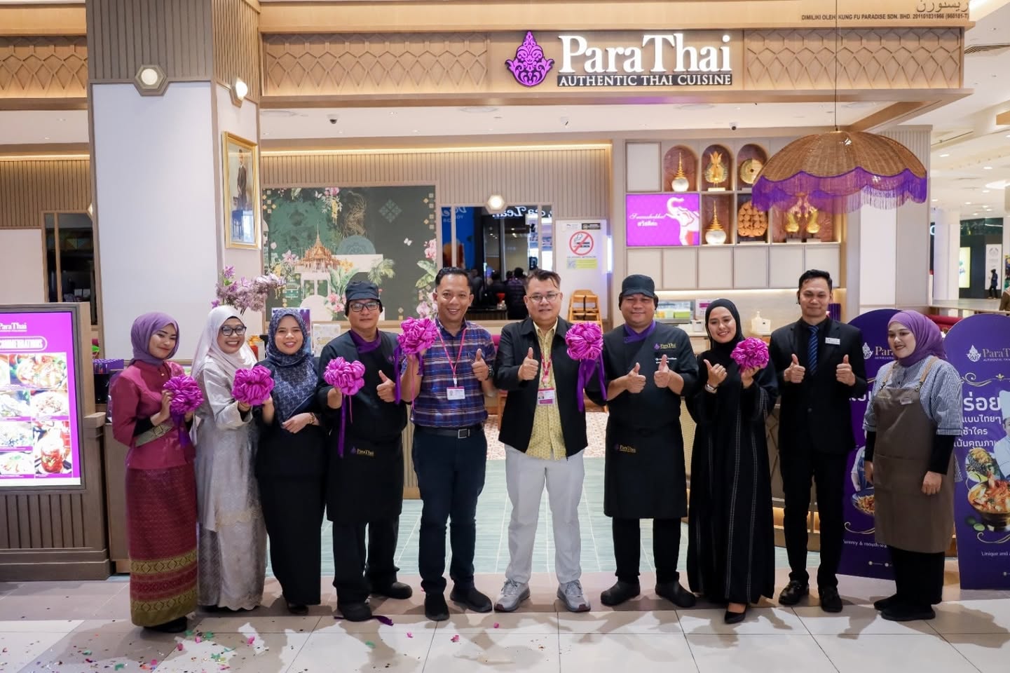 Close-up of a refreshing Thai beverage, possibly Thai milk tea