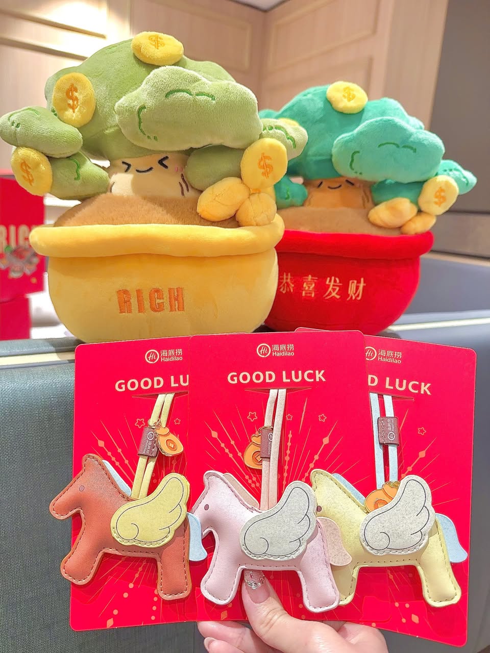 Colorful accessories available at the Haidilao outlet