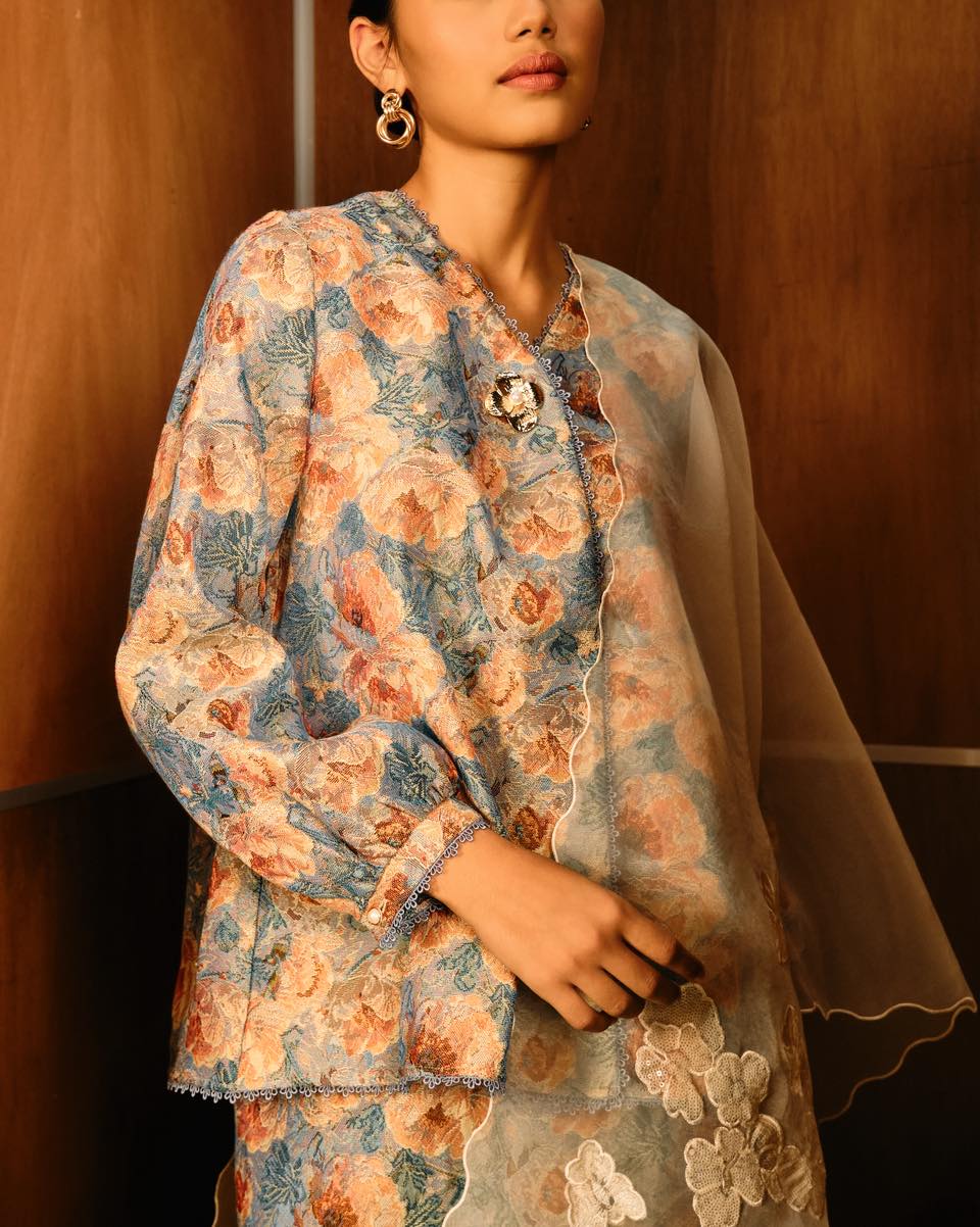 Elegant evening wear from the Indera series