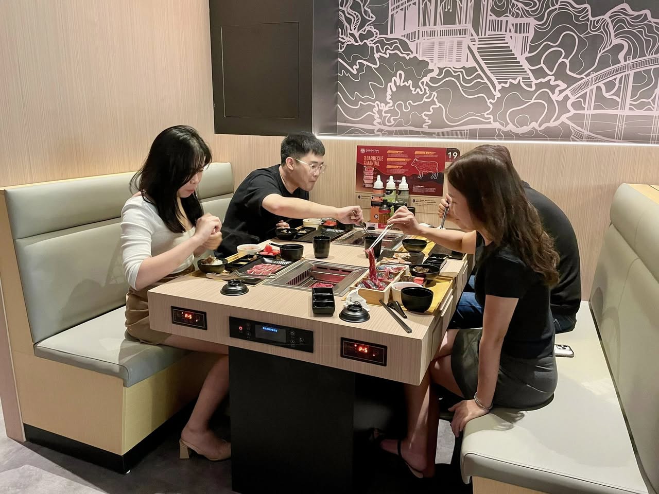 Yakiniku Tora dining experience