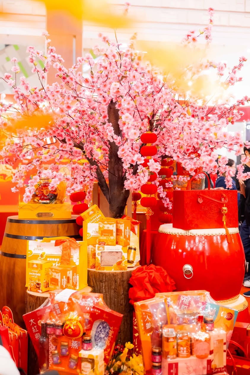 Aktiviti Tarian Singa di AEON MALL