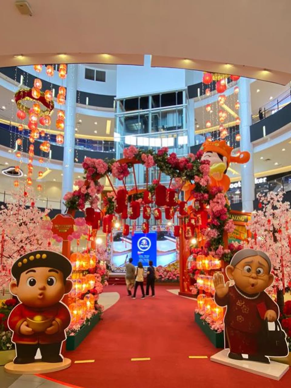 Premium gifts and rewards available for AEON MALL visitors