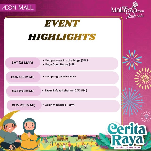 Shoppers enjoying the Cerita Raya Midnight Sales