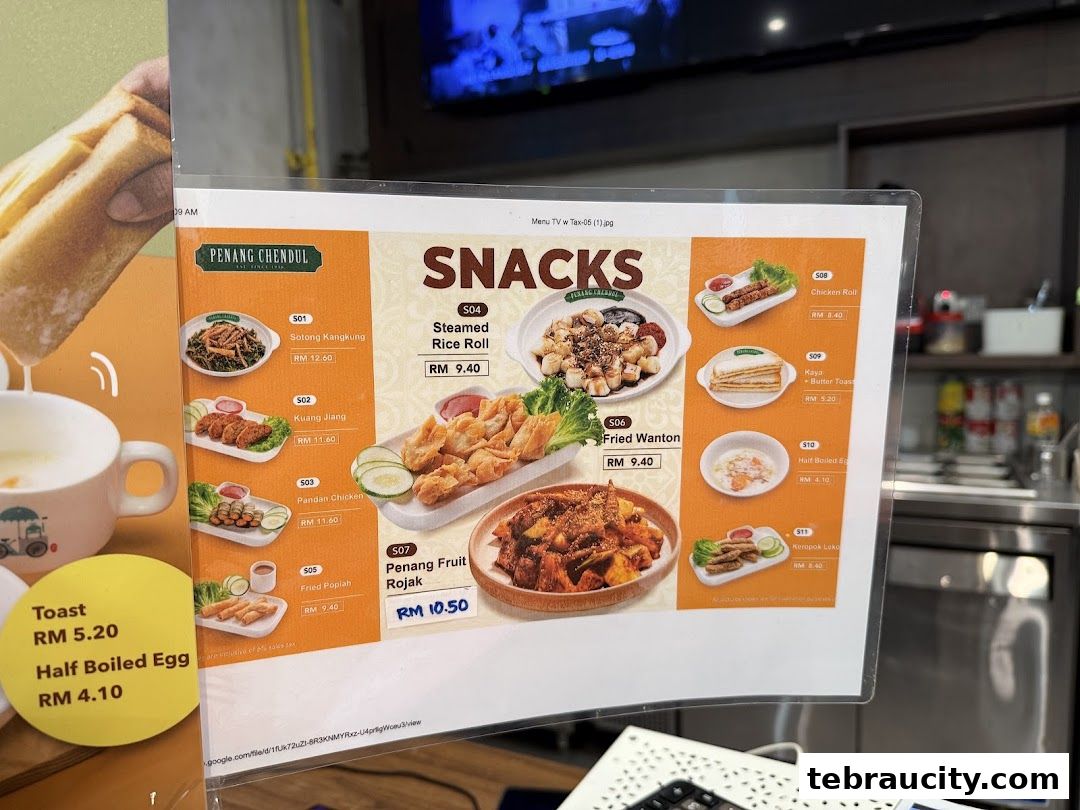 A menu from Penang Road Famous Teochew Chendul featuring various snacks and breakfast items.