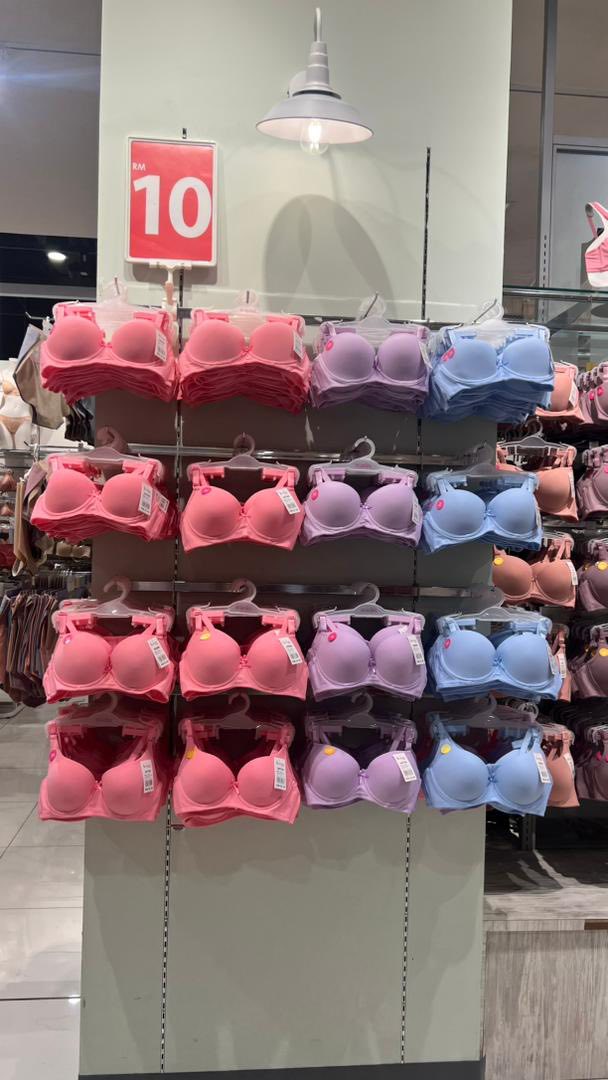 Variety of colors and sizes of innerwear available at AEON Tebrau City sale.