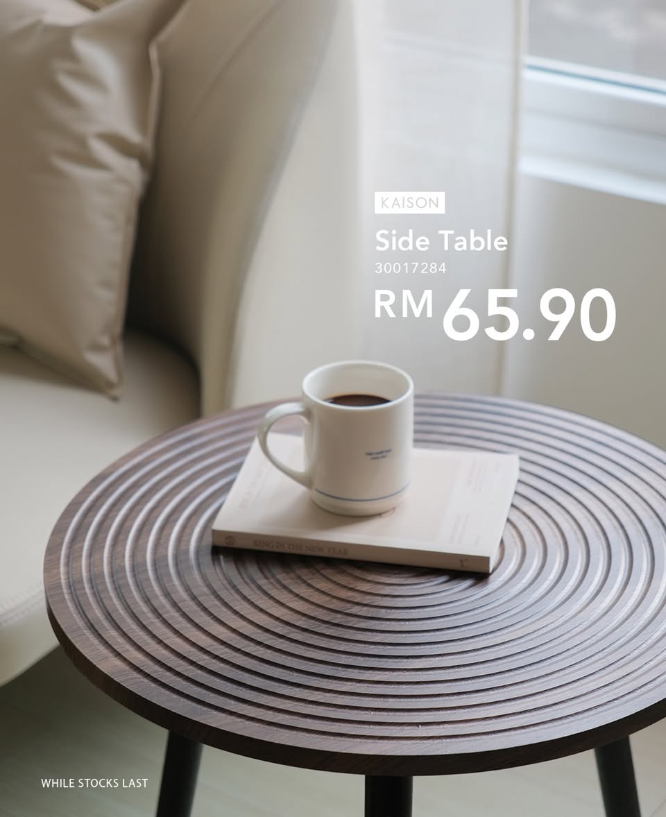 Elegant shelf styling and home decor ideas