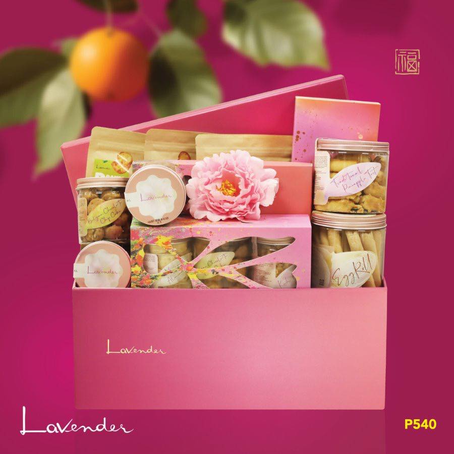 A variety of festive gift bundles suitable for family and corporate gifting