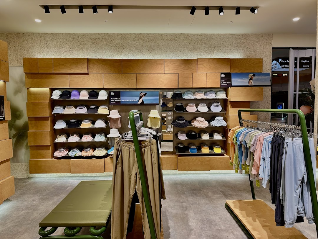 BENEUNDER 蕉下 Singapore Westgate image 5
