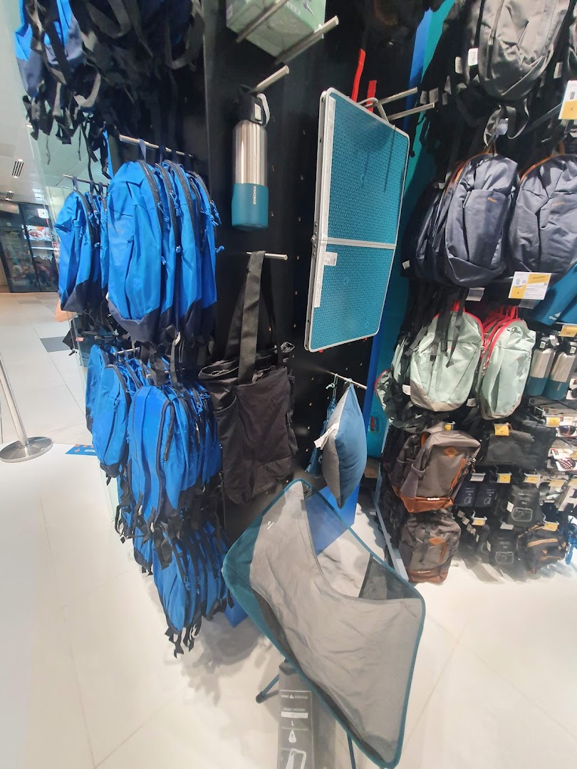 Decathlon Westgate Click  Collect image 39