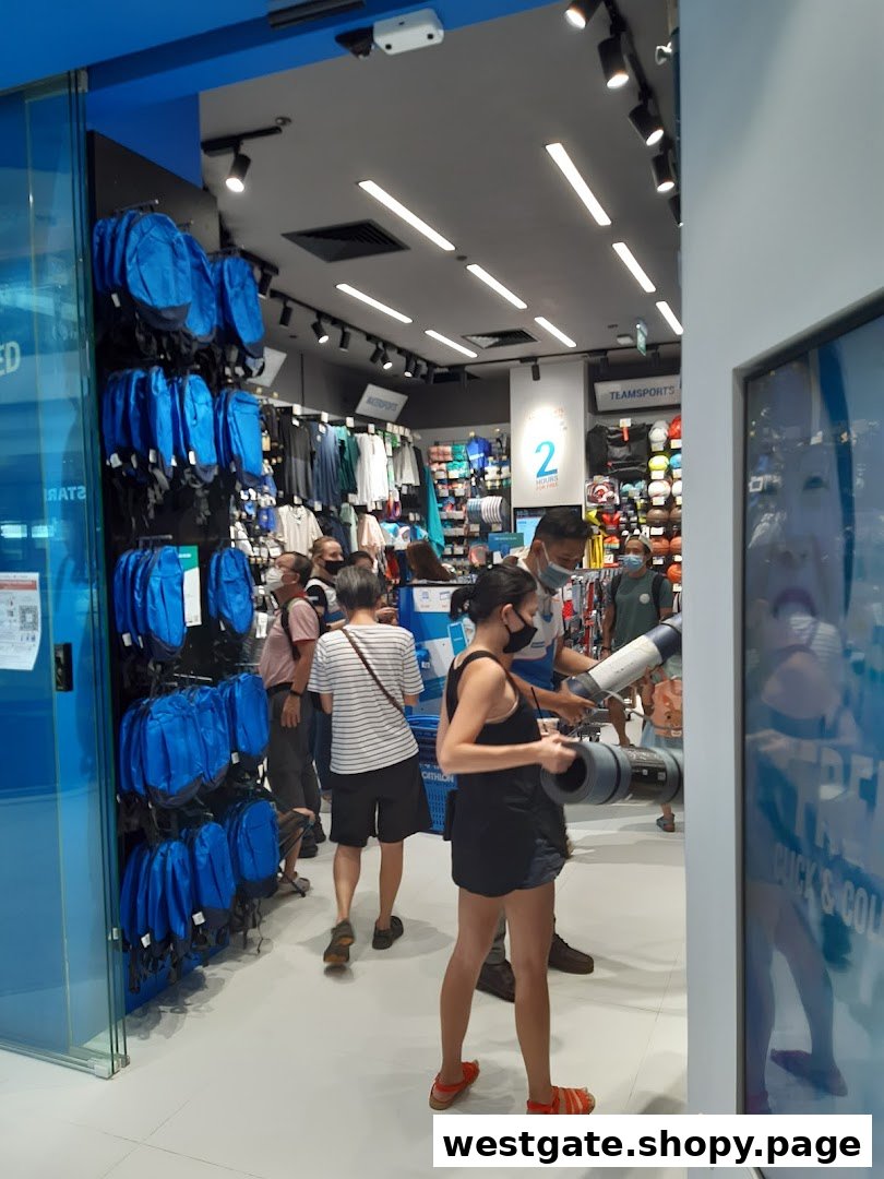 Decathlon Westgate Click  Collect image 25