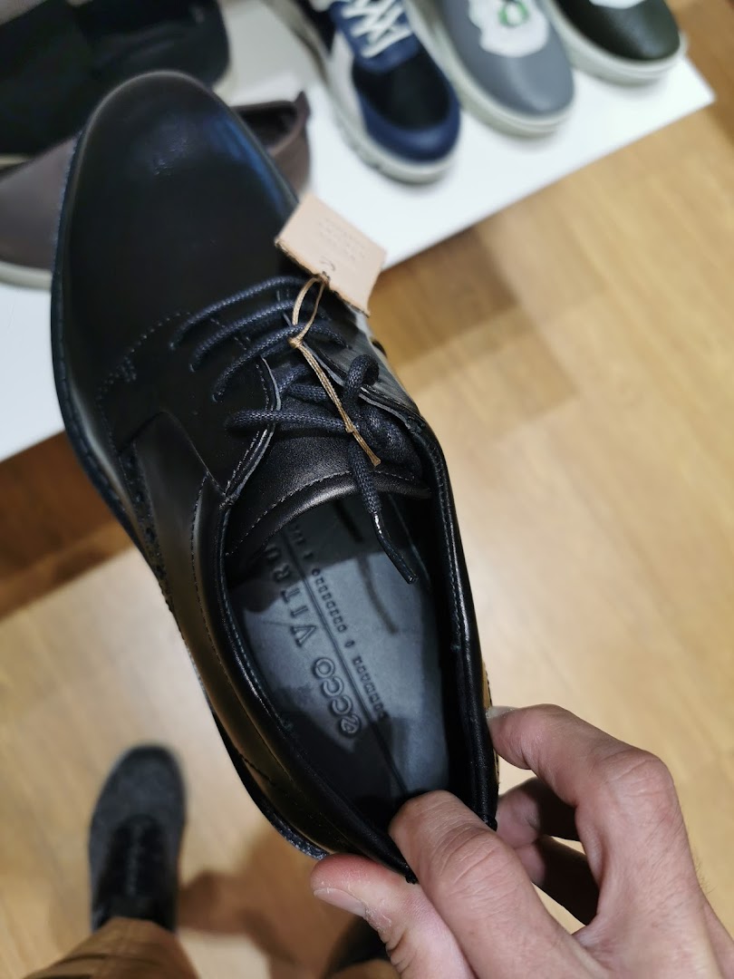 ECCO Westgate image 4