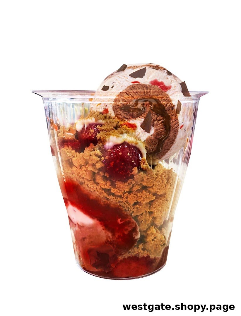 A delicious Häagen-Dazs dessert cup featuring ice cream, fruit compote, and crumble.