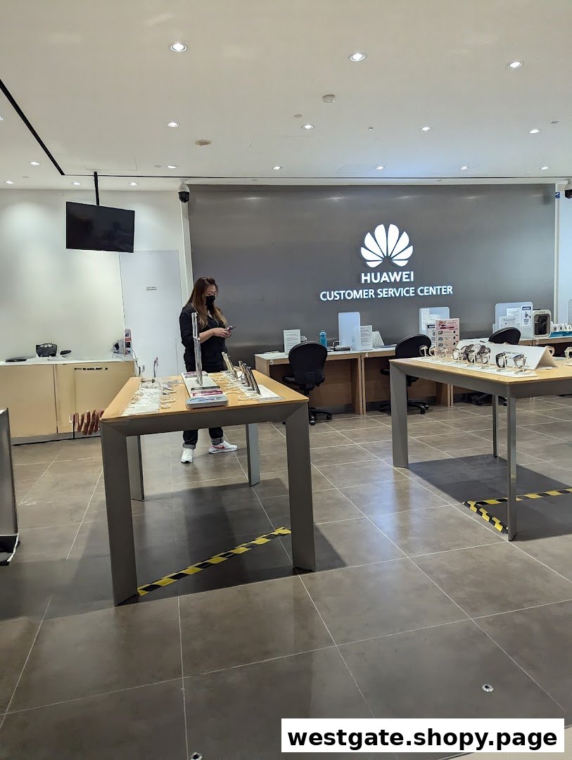 Huawei Experience Store Westgate image 24