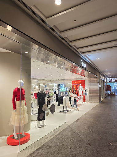 iORA  Westgate