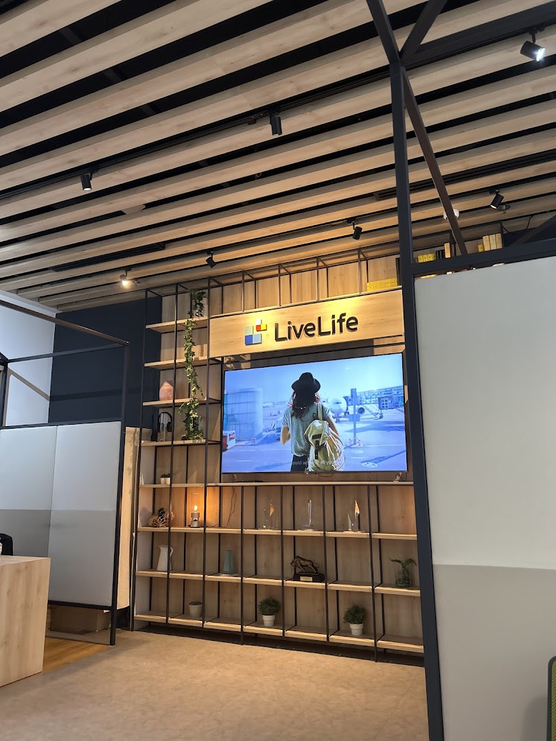 LiveLife image 4