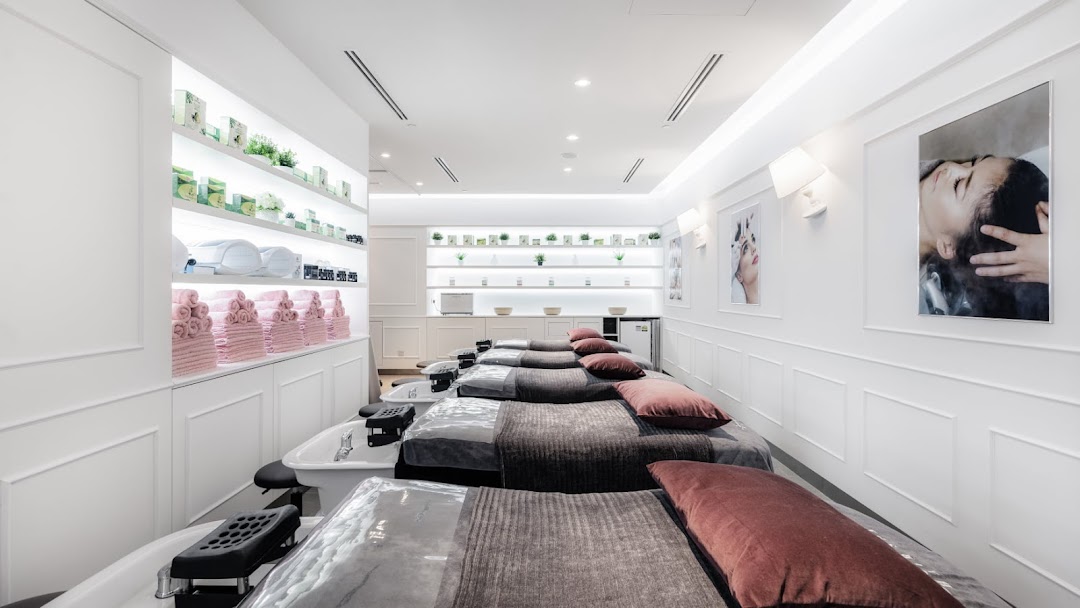 N20 Nail Spa  Westgate Mall image 4