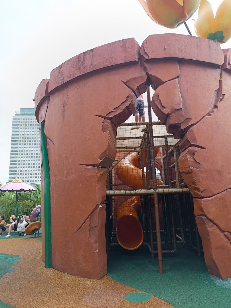 PlayMade  Westgate image 29