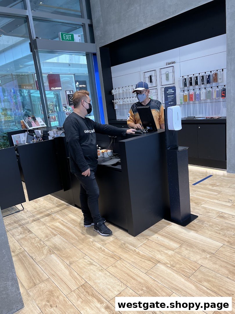 Samsung Experience Store image 32