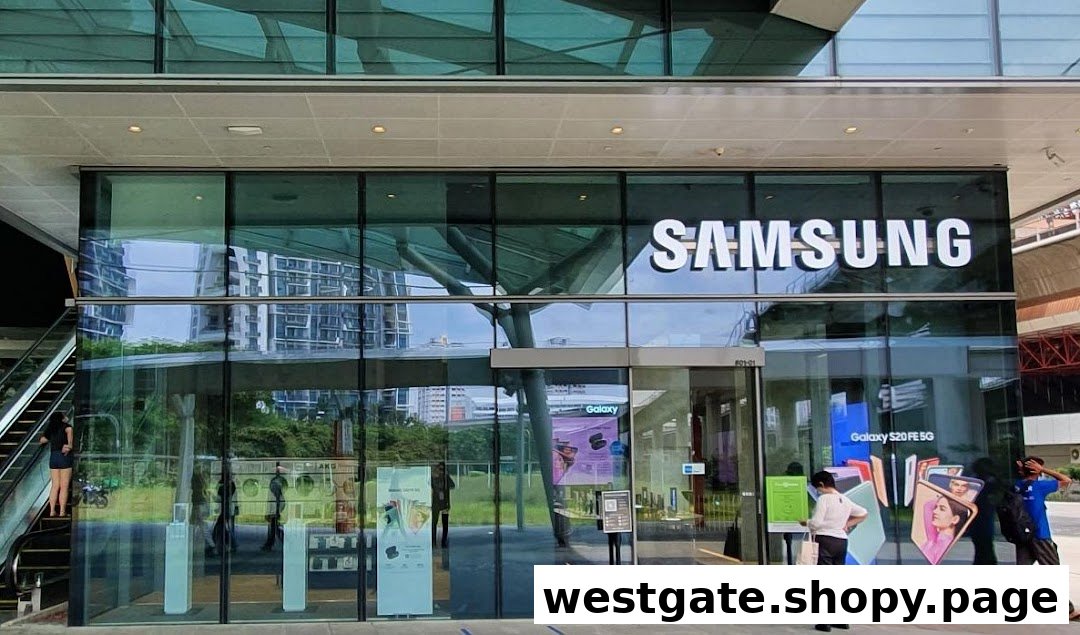 Samsung Experience Store image 5