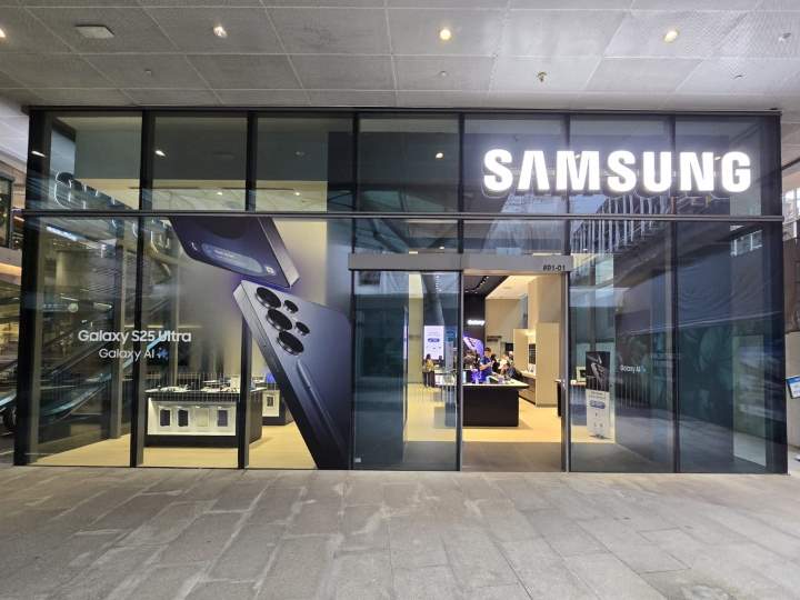 Samsung Experience Store