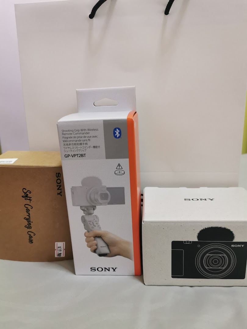 Sony Store, Westgate image 25
