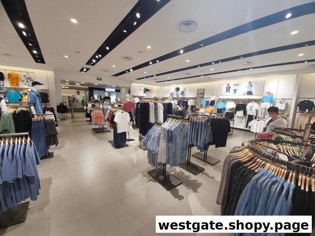 YISHION  Westgate image 3